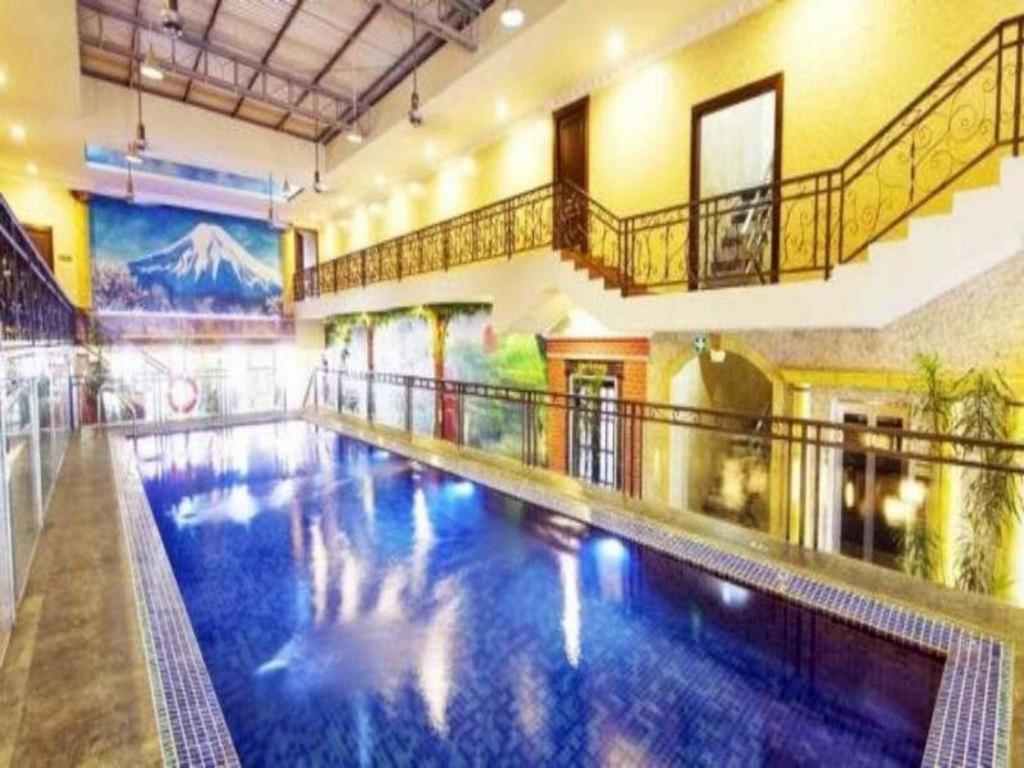 Amos Cozy Hotel Melawai Jakarta Buitenkant foto