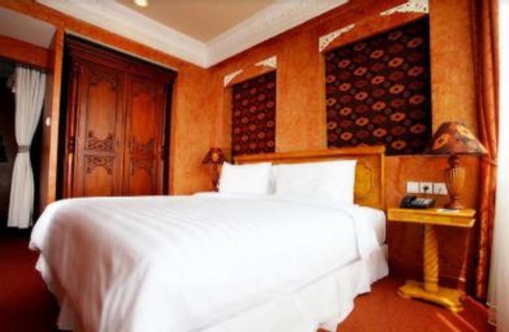Amos Cozy Hotel Melawai Jakarta Buitenkant foto
