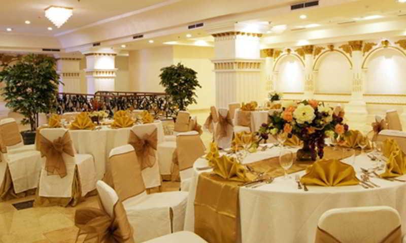 Amos Cozy Hotel Melawai Jakarta Buitenkant foto